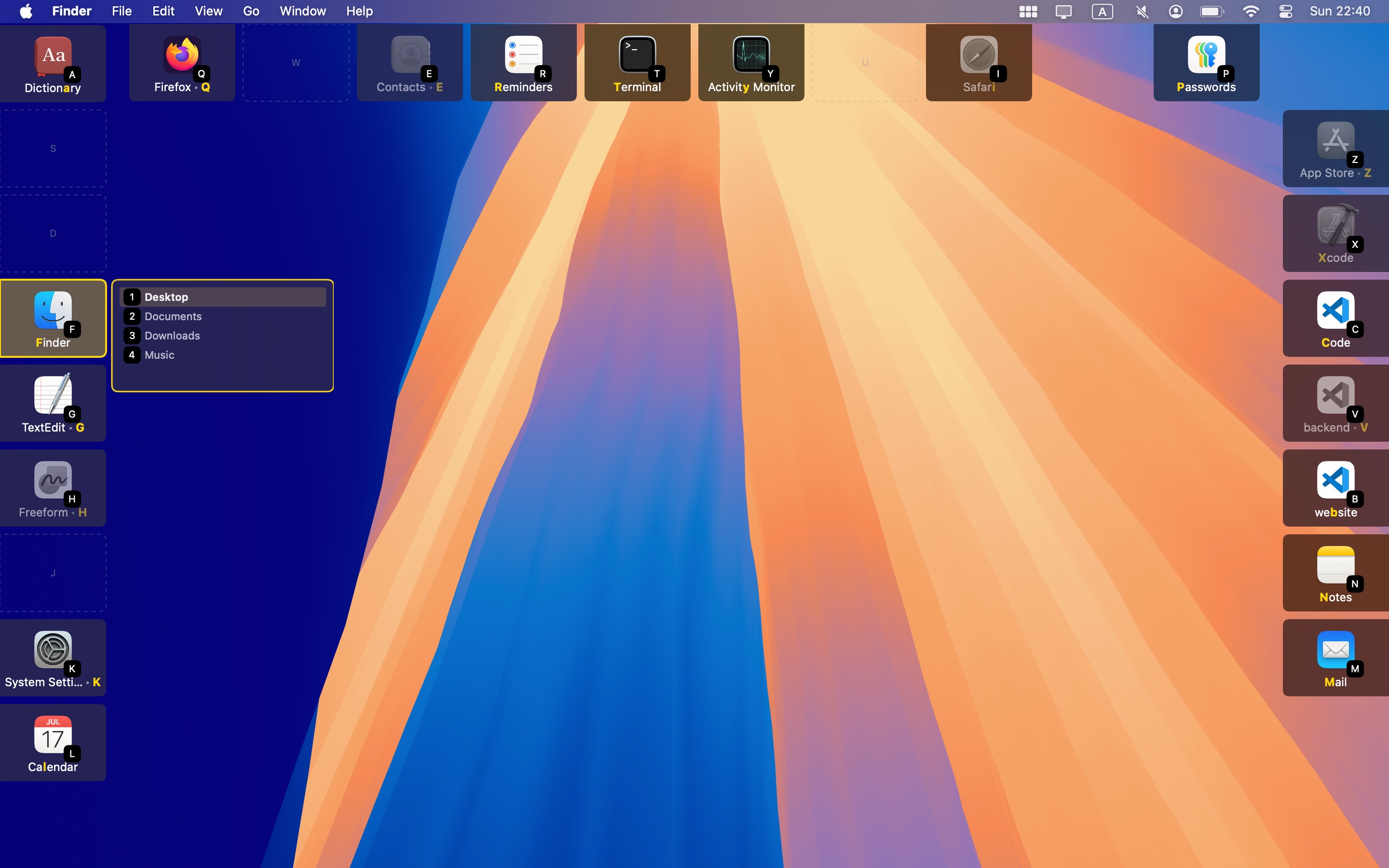 The Edge layout: apps along the left, top and right edges of the screen, with Finder's windows listed beside it